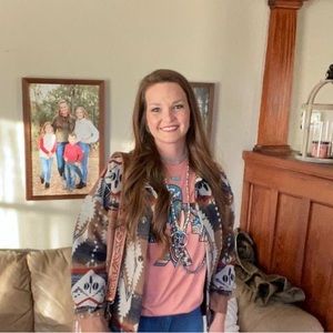 Meet your Posher, Katelyn